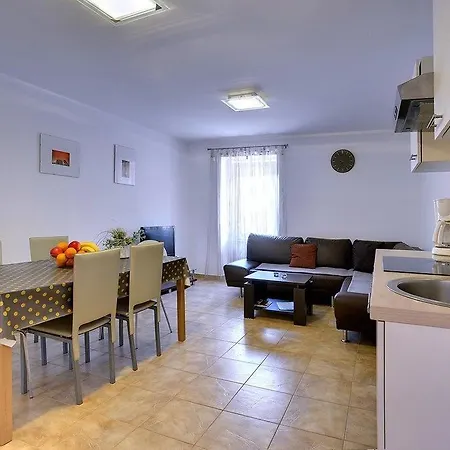 Holiday Home Ivan * Pula
