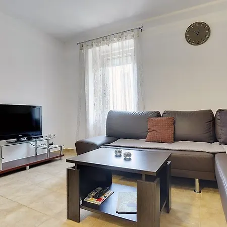בית נופש Holiday Home Ivan *