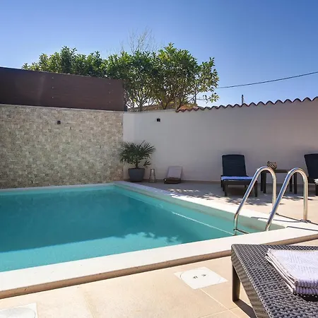 בית נופש Holiday Home Ivan